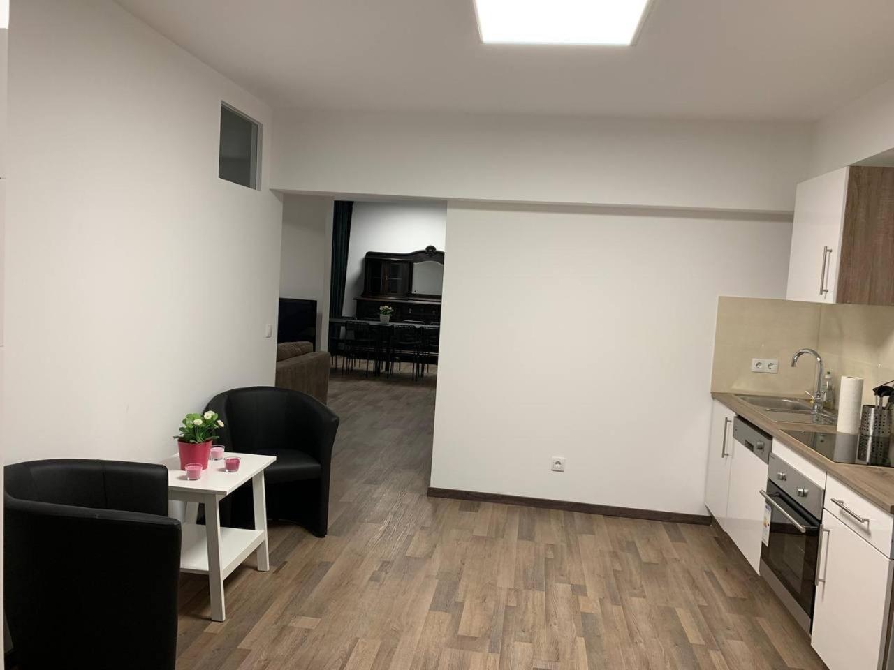 Central Private In Popular Neighborhood! Köln