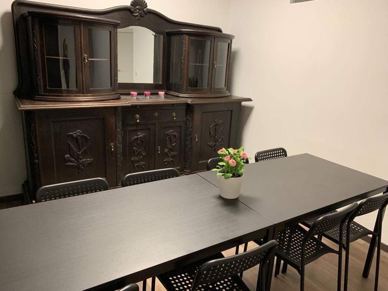 Central Private In Popular Neighborhood! * Köln